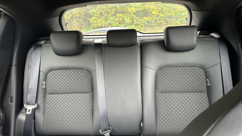 Nissan Juke 1.0 DiG-T N-Connecta 5dr DCT Petrol Hatchback